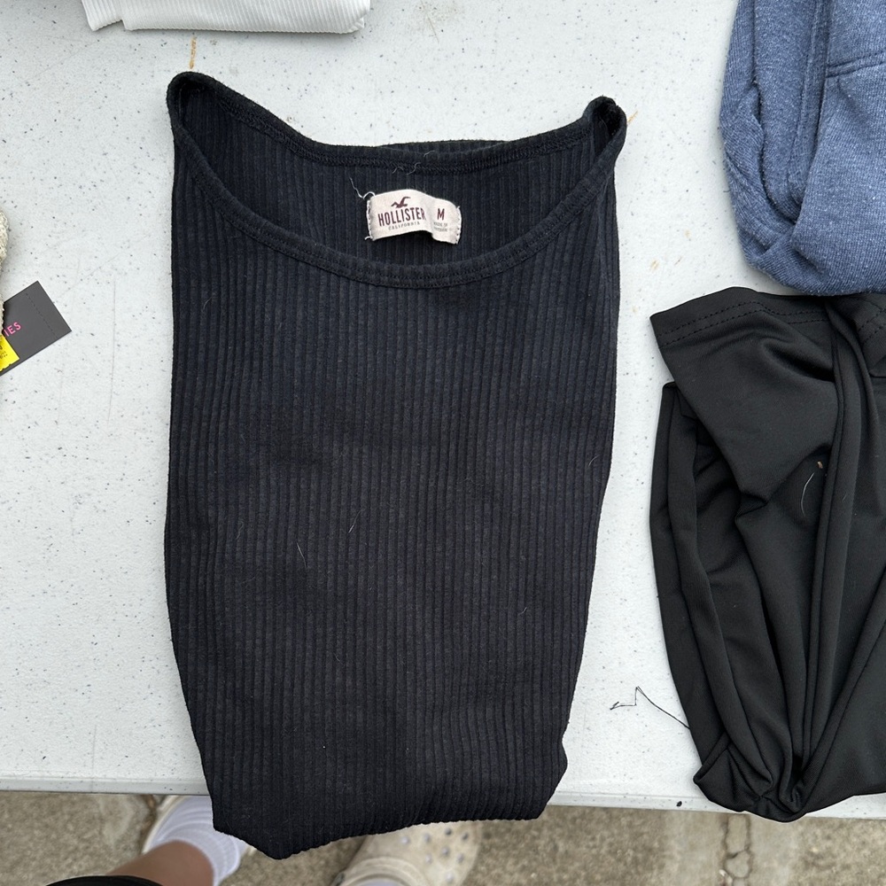 Hollister Black Ribbed Knit Top